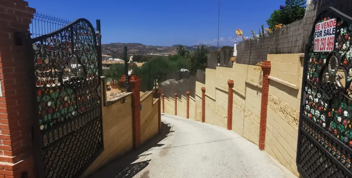 Sale of detached villa in La Cala de Mijas 7