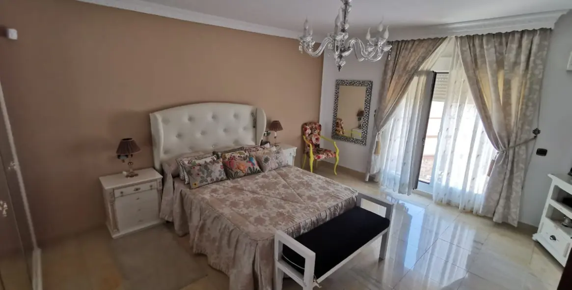 Sale of detached villa in La Cala de Mijas 16