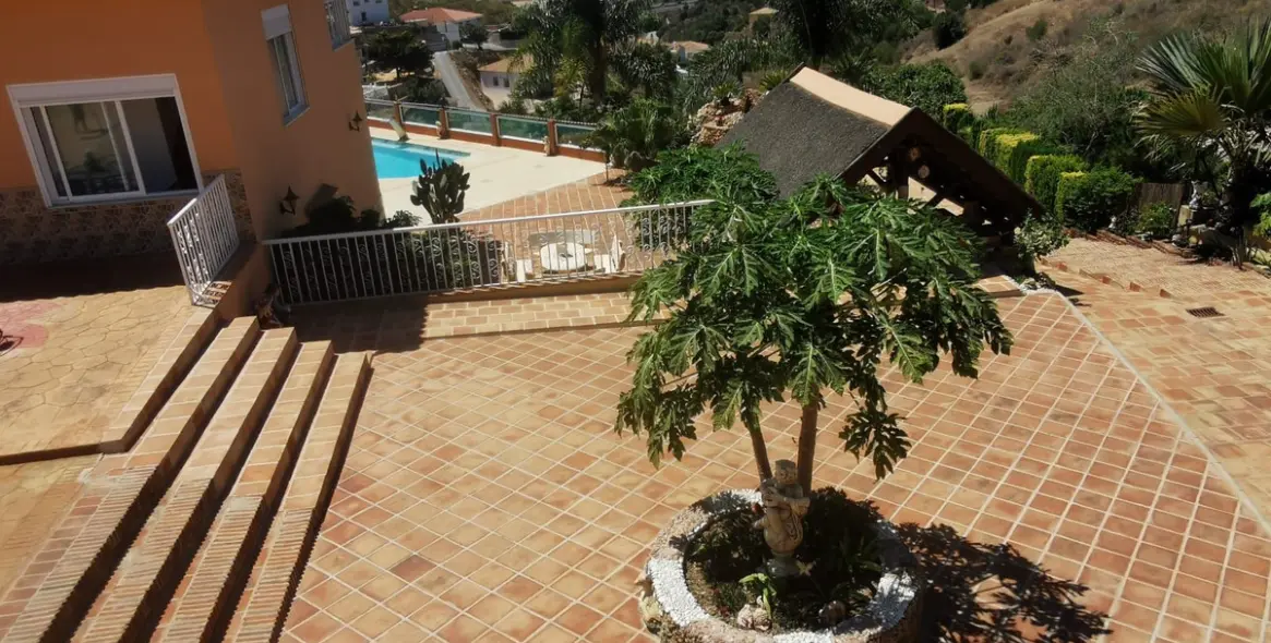 Venta de villa independiente en La Cala de Mijas 4