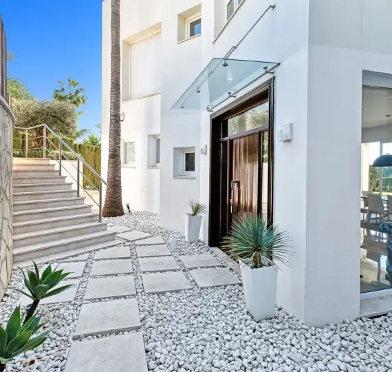 Detached villa R5198476