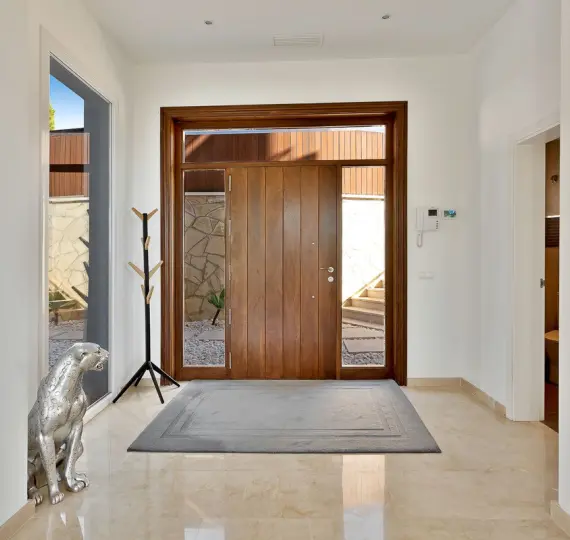 Detached villa R5198476