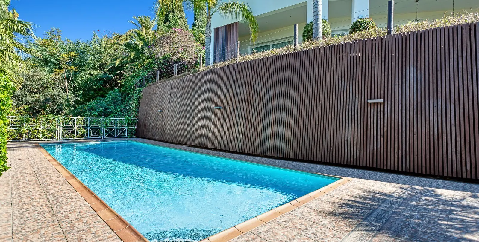 Venta de villa independiente en El Rosario 23