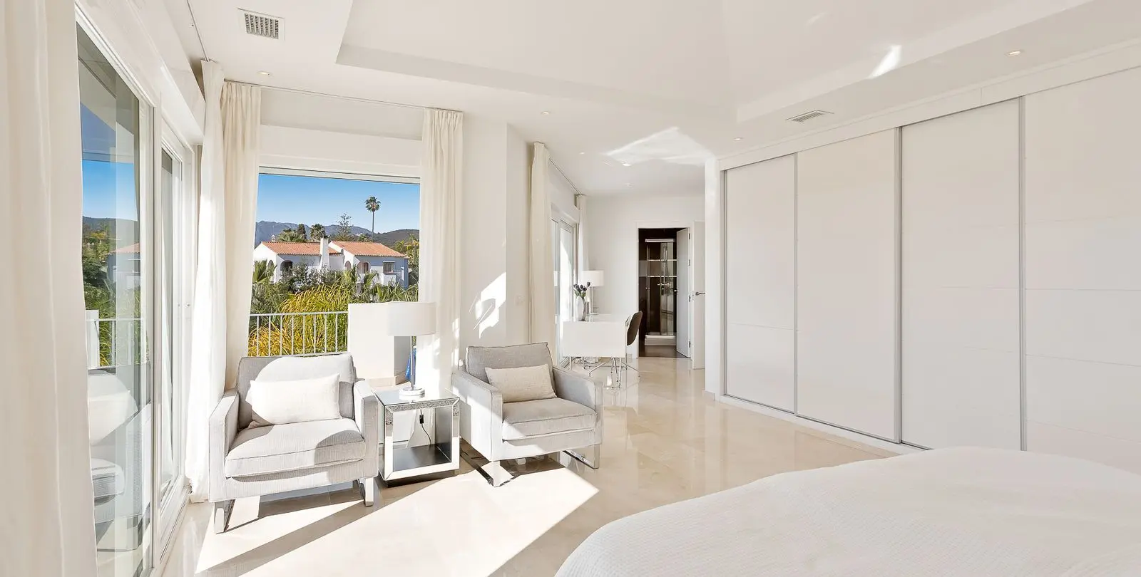 Venta de villa independiente en El Rosario 31