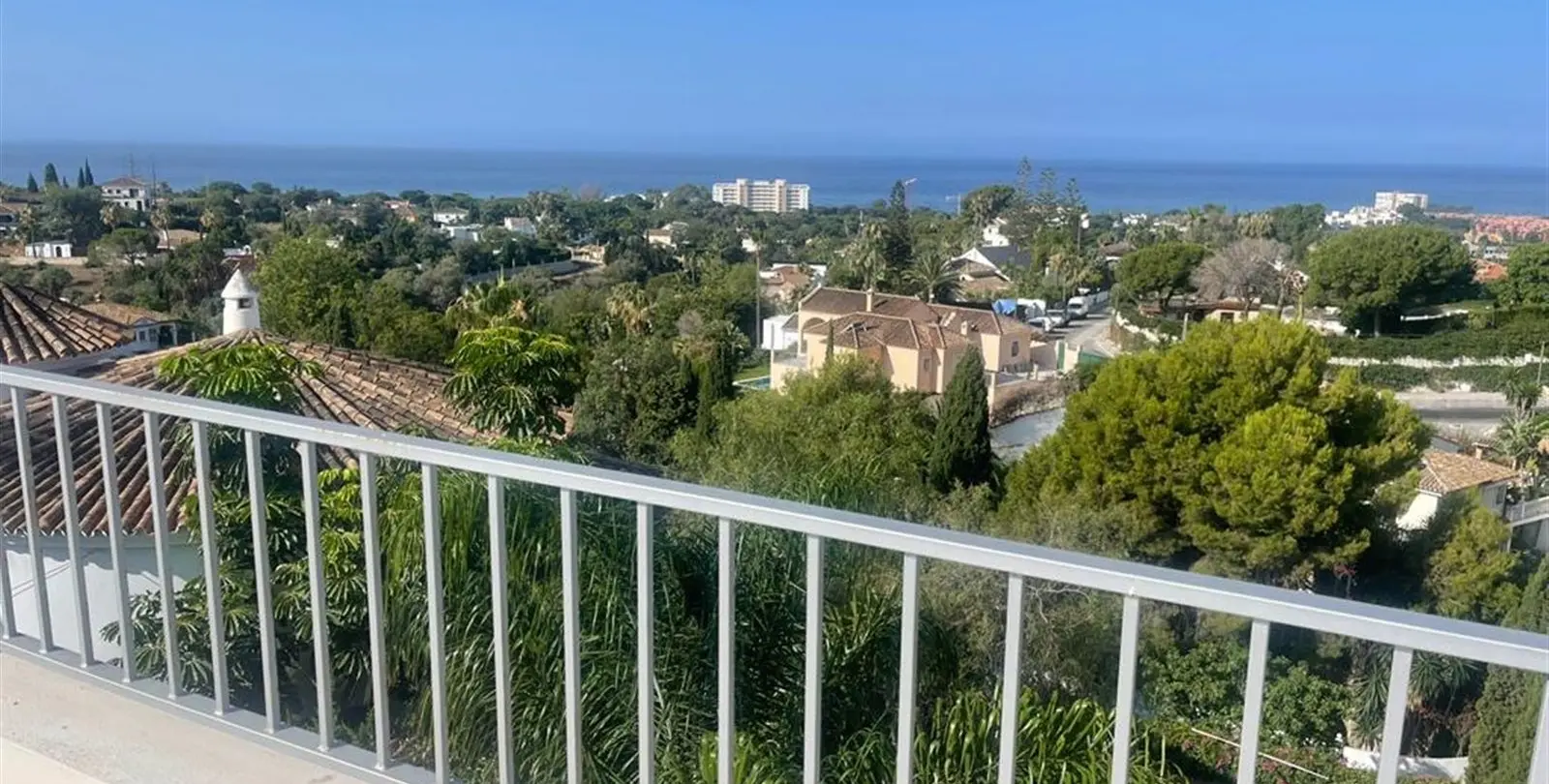 Venta de villa independiente en El Rosario 41