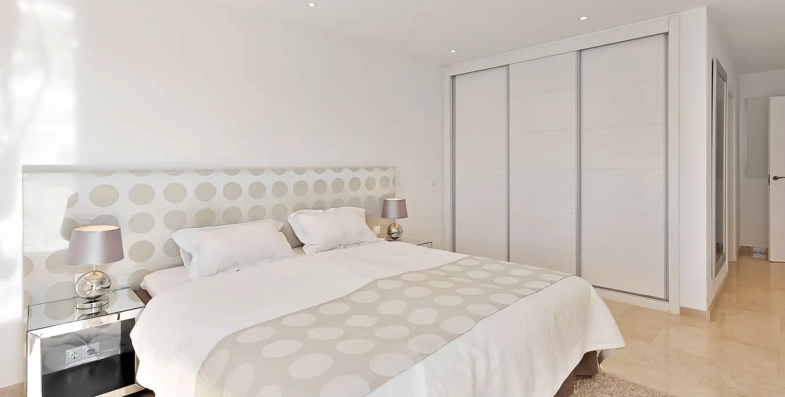 Venta de villa independiente en El Rosario 46