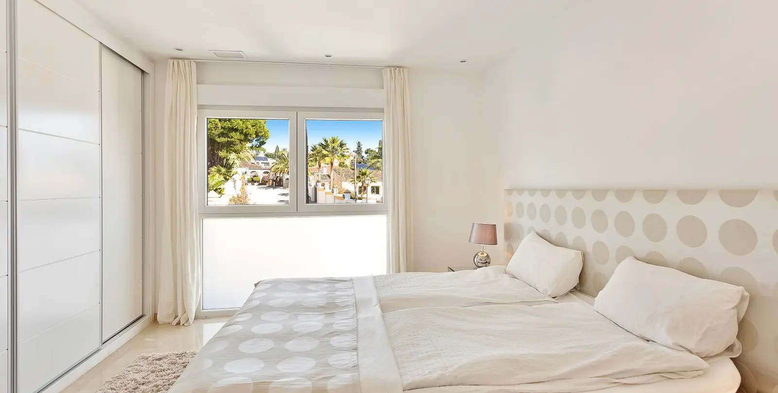Venta de villa independiente en El Rosario 49