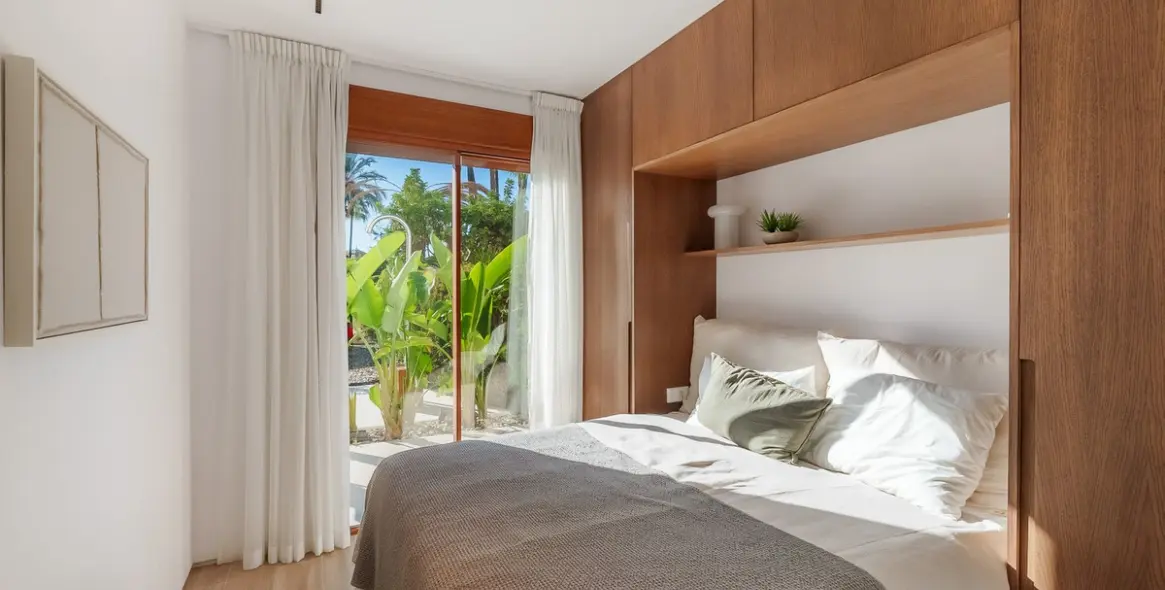 Sale of ground floor apartment in Nueva Andalucía (district Nueva Andalucía) 10