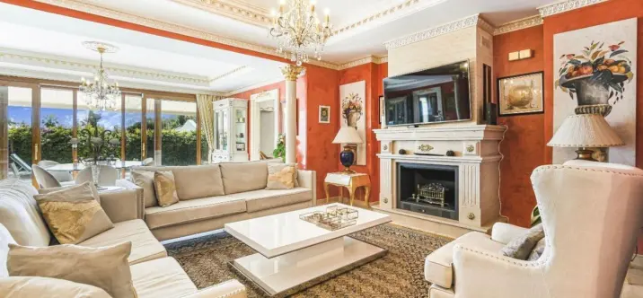 Detached villa R5222176 1