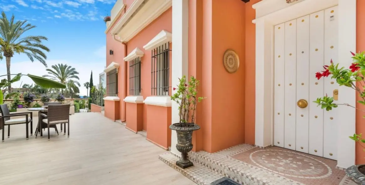 Sale of detached villa in Marbella (district Nagüeles) 4