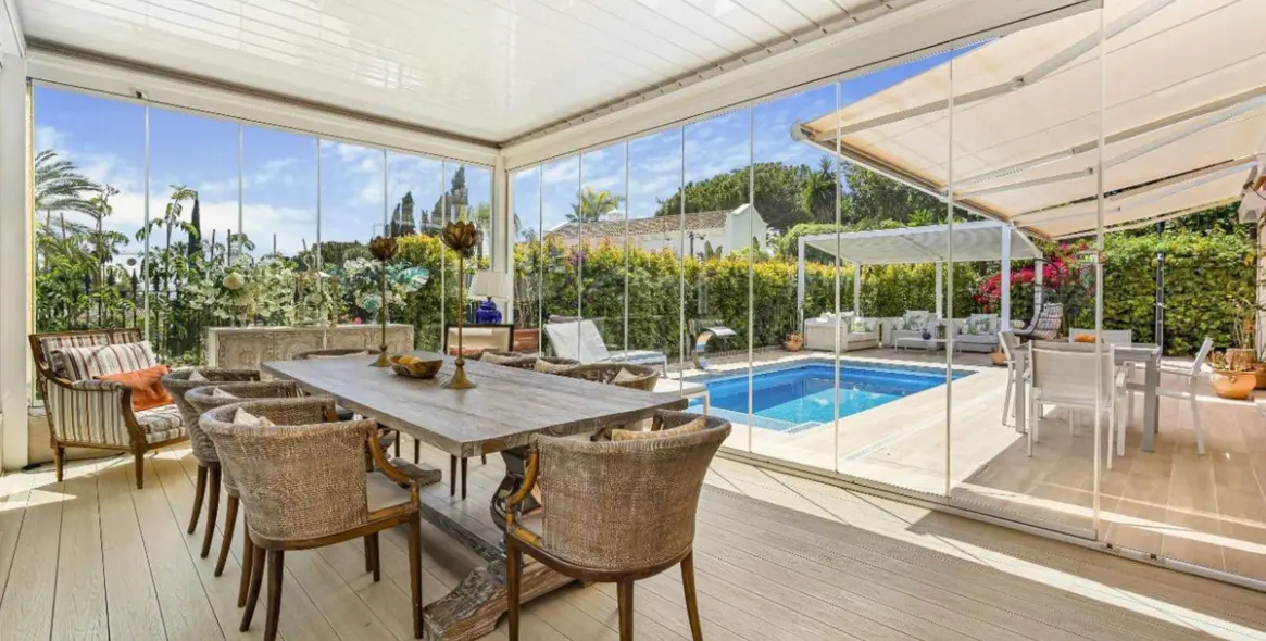 Sale of detached villa in Marbella (district Nagüeles) 6