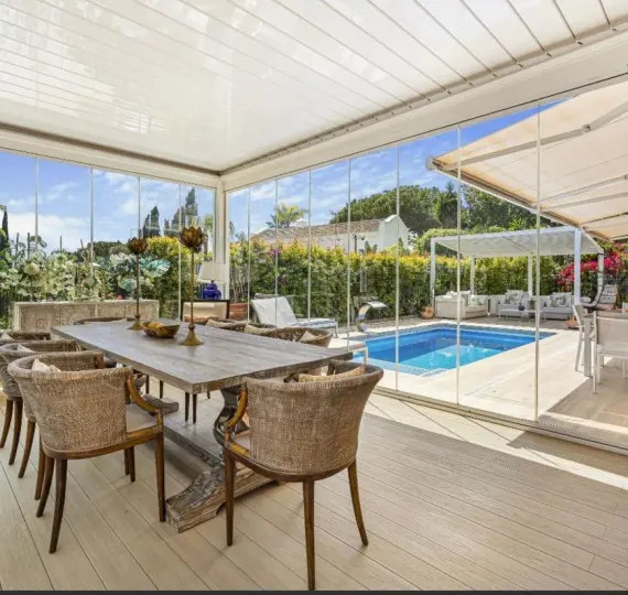 Detached villa R5222176