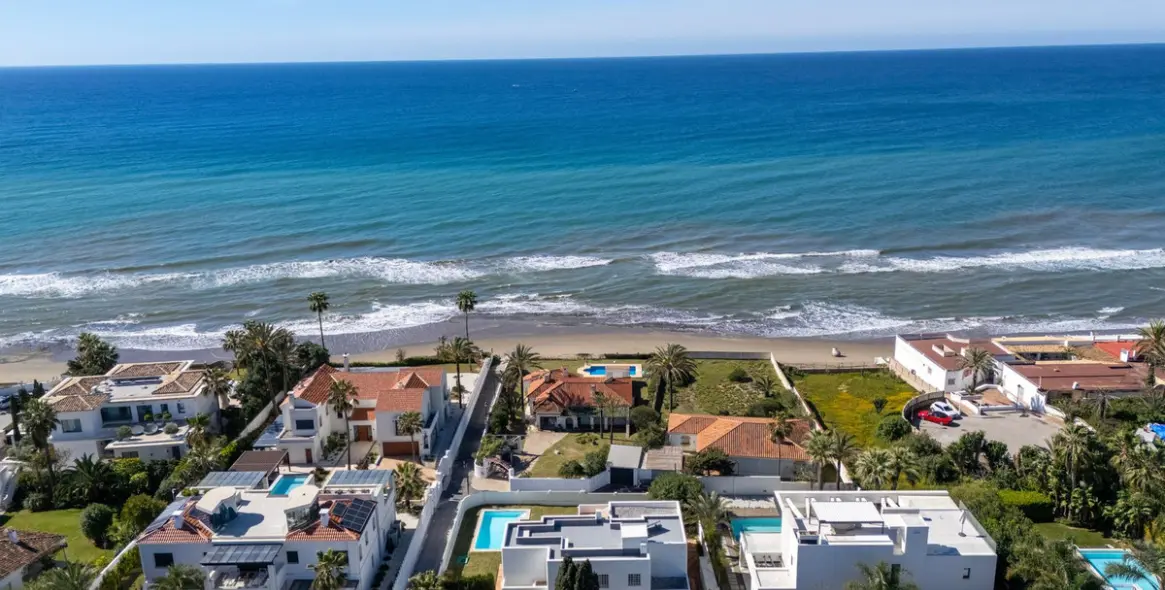 Sale of detached villa in Marbella East (district Marbesa) 6