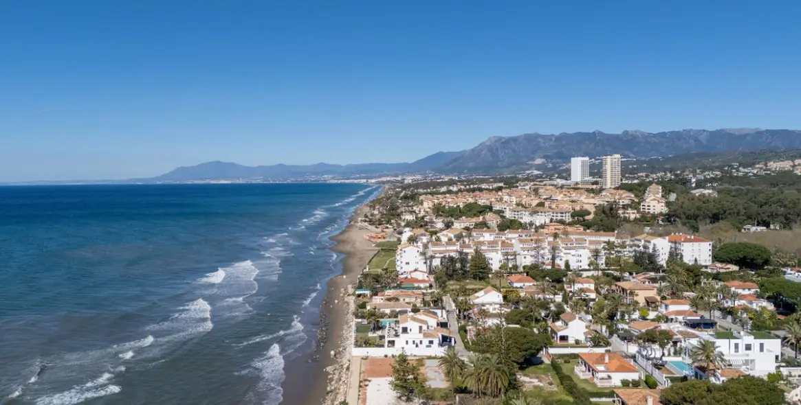 Sale of detached villa in Marbella East (district Marbesa) 9