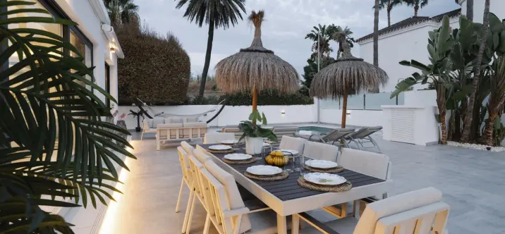 Venta de villa independiente en Nueva Andalucía 3