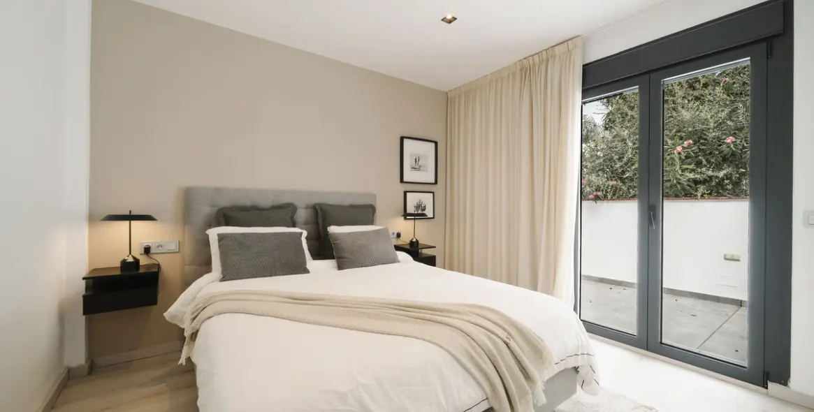 Sale of detached villa in Nueva Andalucía 23