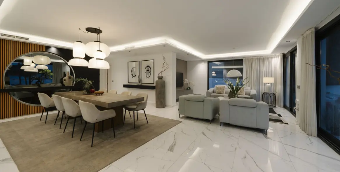 Sale of detached villa in Nueva Andalucía 35