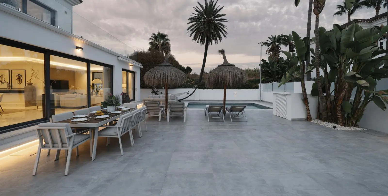 Venta de villa independiente en Nueva Andalucía 37