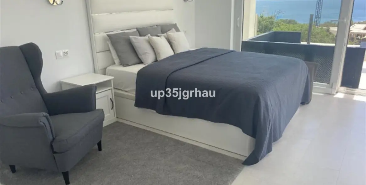 Продажа  жилого участка в Manilva (район Manilva) 8