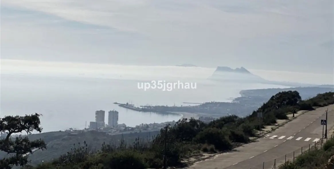 Продажа  жилого участка в Manilva (район Manilva) 10