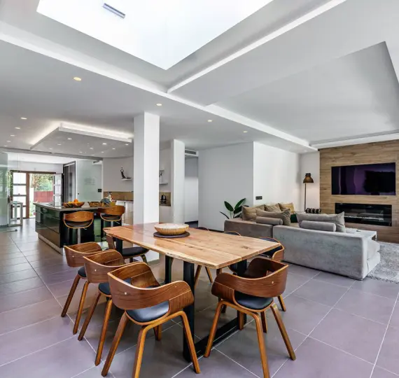 Detached villa R5170912