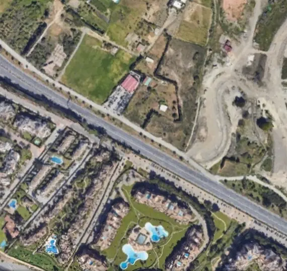 Parcela residencial R4557880