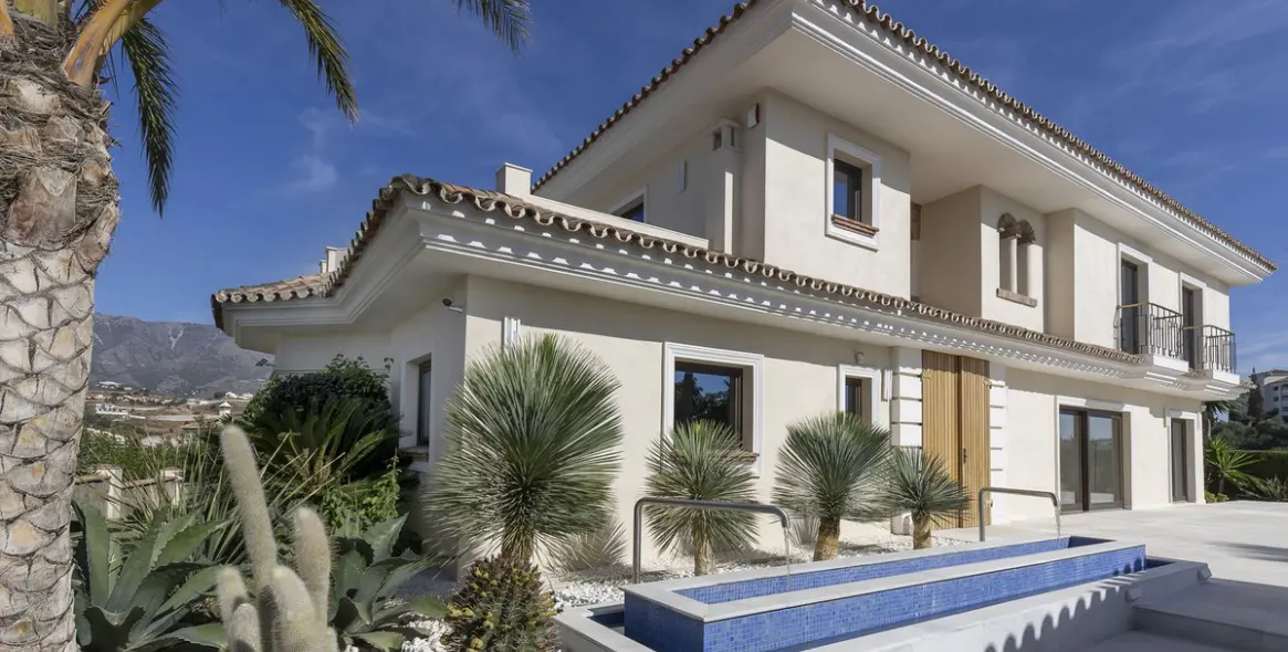 Продажа  отдельно стоящей виллы в Mijas Golf 9