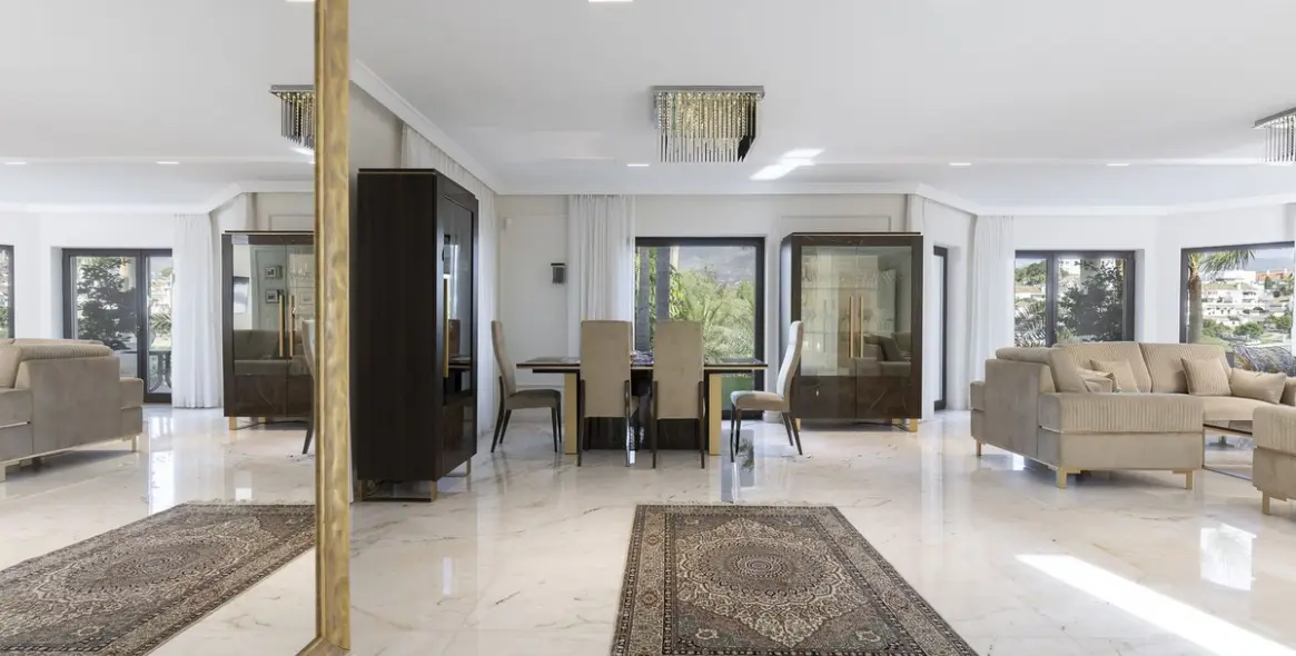 Продажа  отдельно стоящей виллы в Mijas Golf 16