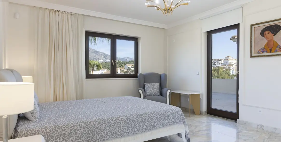Venta de villa independiente en Mijas Golf 46