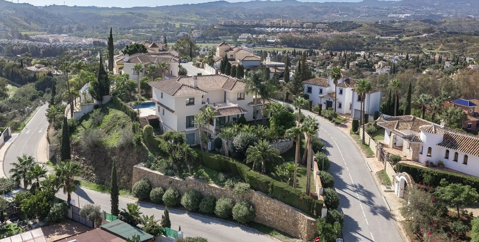 Sale of detached villa in Mijas Golf 6