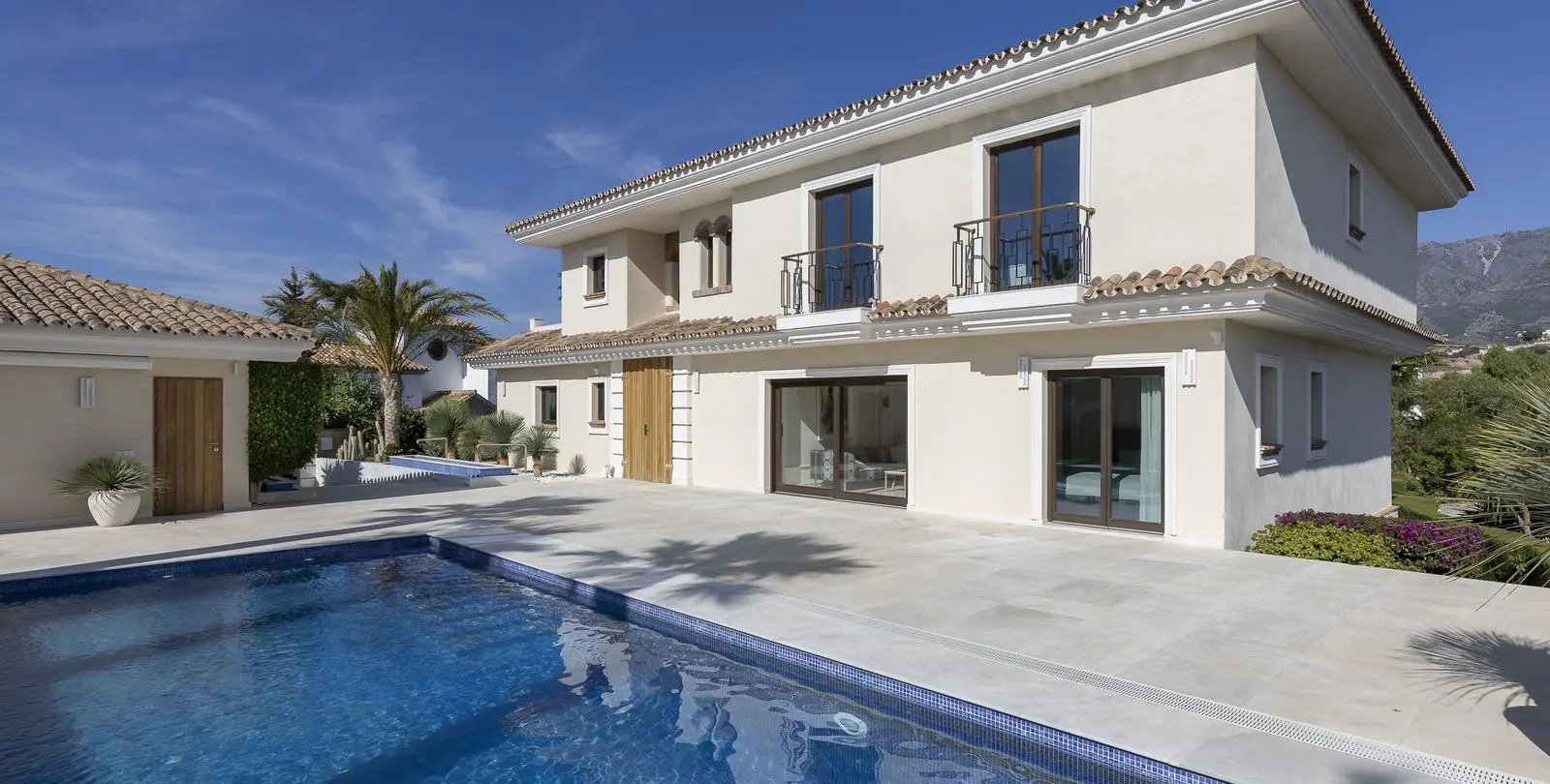 Sale of detached villa in Mijas Golf 14