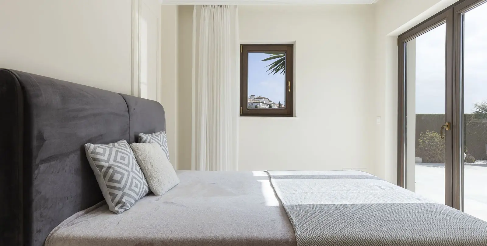 Sale of detached villa in Mijas Golf 35