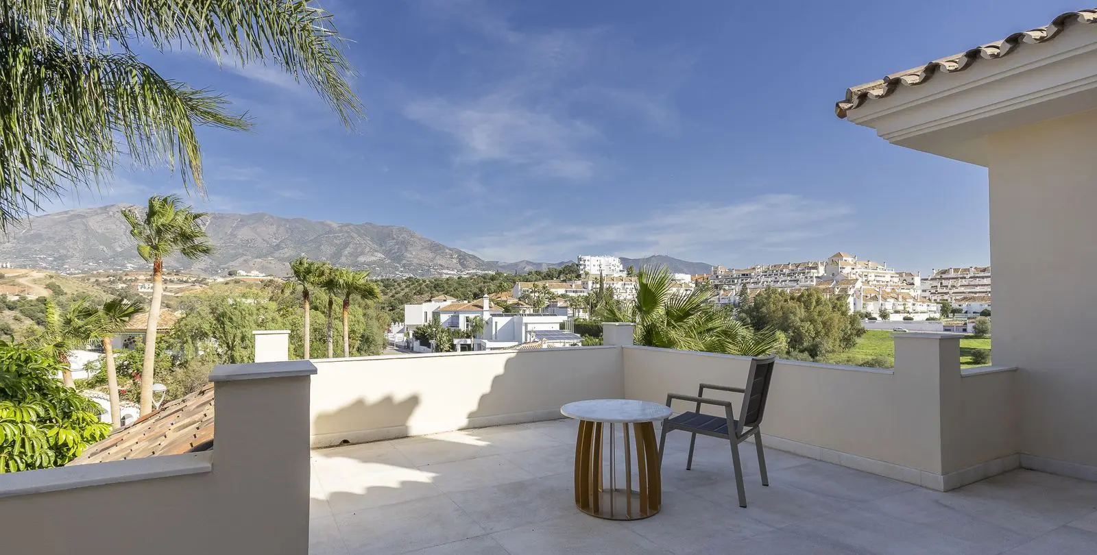 Sale of detached villa in Mijas Golf 69
