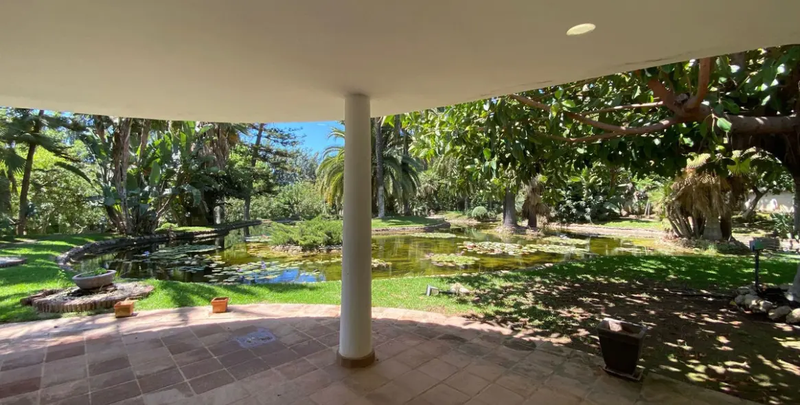 Sale of detached villa in Marbella (district Nagüeles) 6