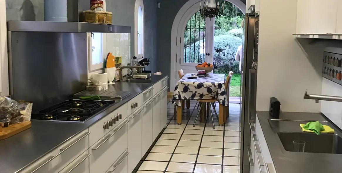 Sale of detached villa in Marbella (district Nagüeles) 8
