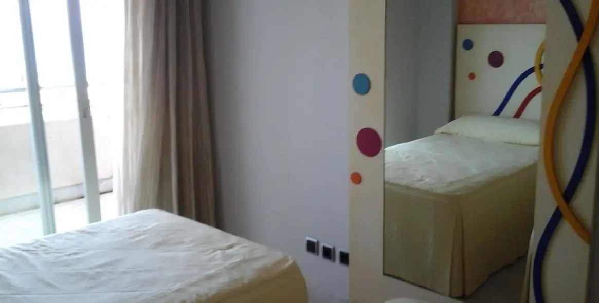 Sale of middle floor apartment in Puerto Banús 20