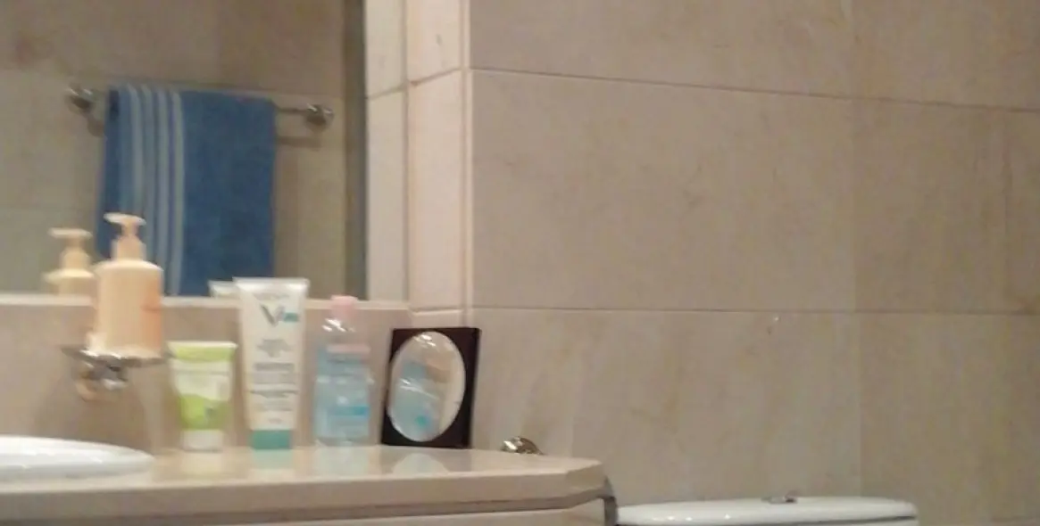 Sale of middle floor apartment in Puerto Banús 21