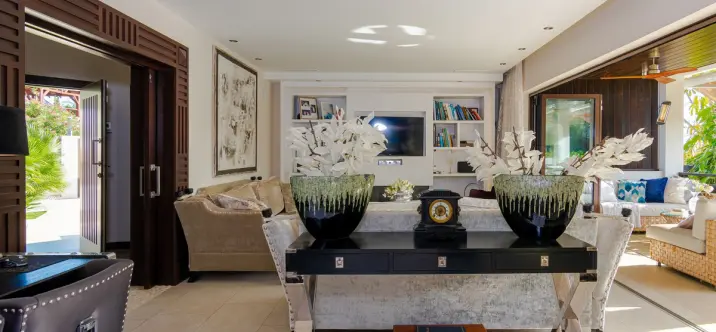 Продажа  отдельно стоящей виллы в Nueva Andalucía 3