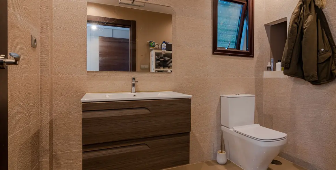 Sale of detached villa in Nueva Andalucía 32