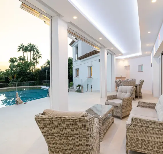 Oтдельно стоящая вилла R4920694