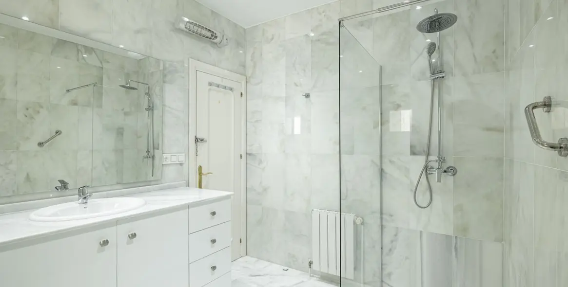 Sale of detached villa in Estepona (district El Paraiso) 12