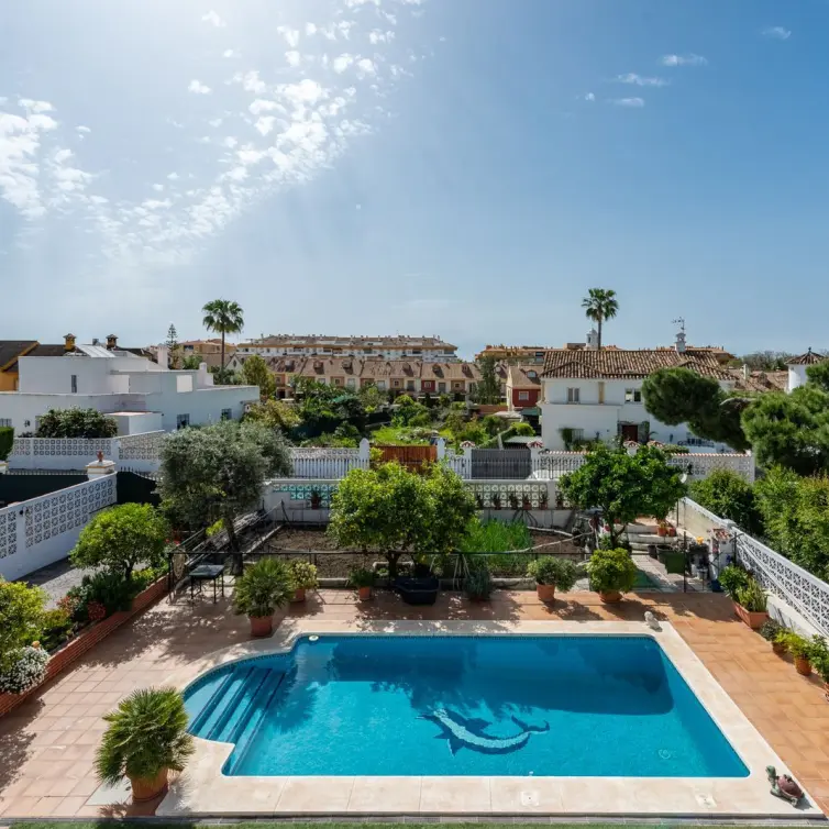Sale of detached villa in San Pedro de Alcántara