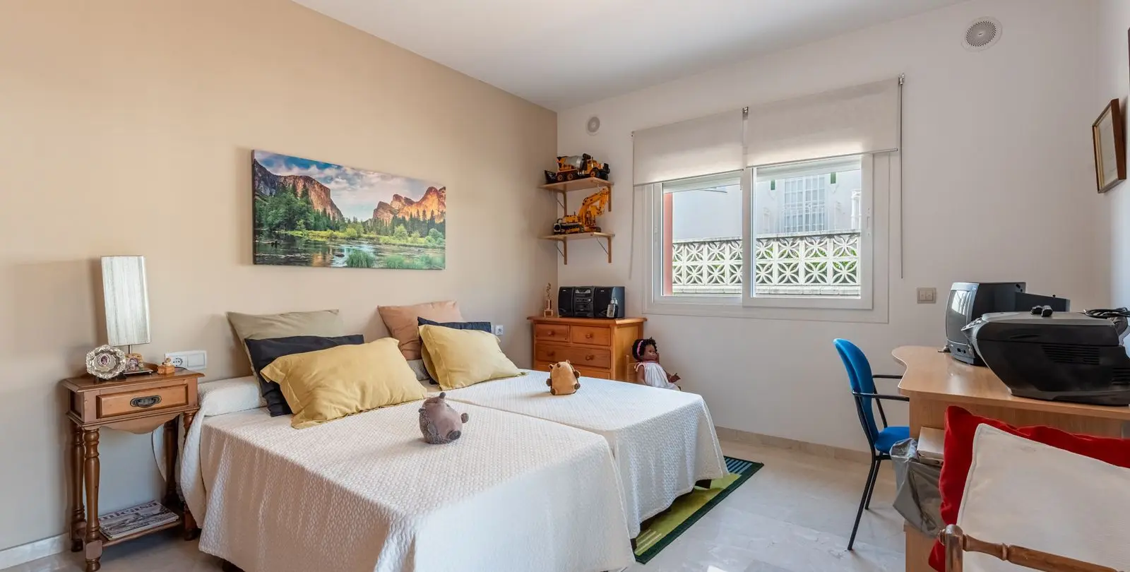 Sale of detached villa in San Pedro de Alcántara 16