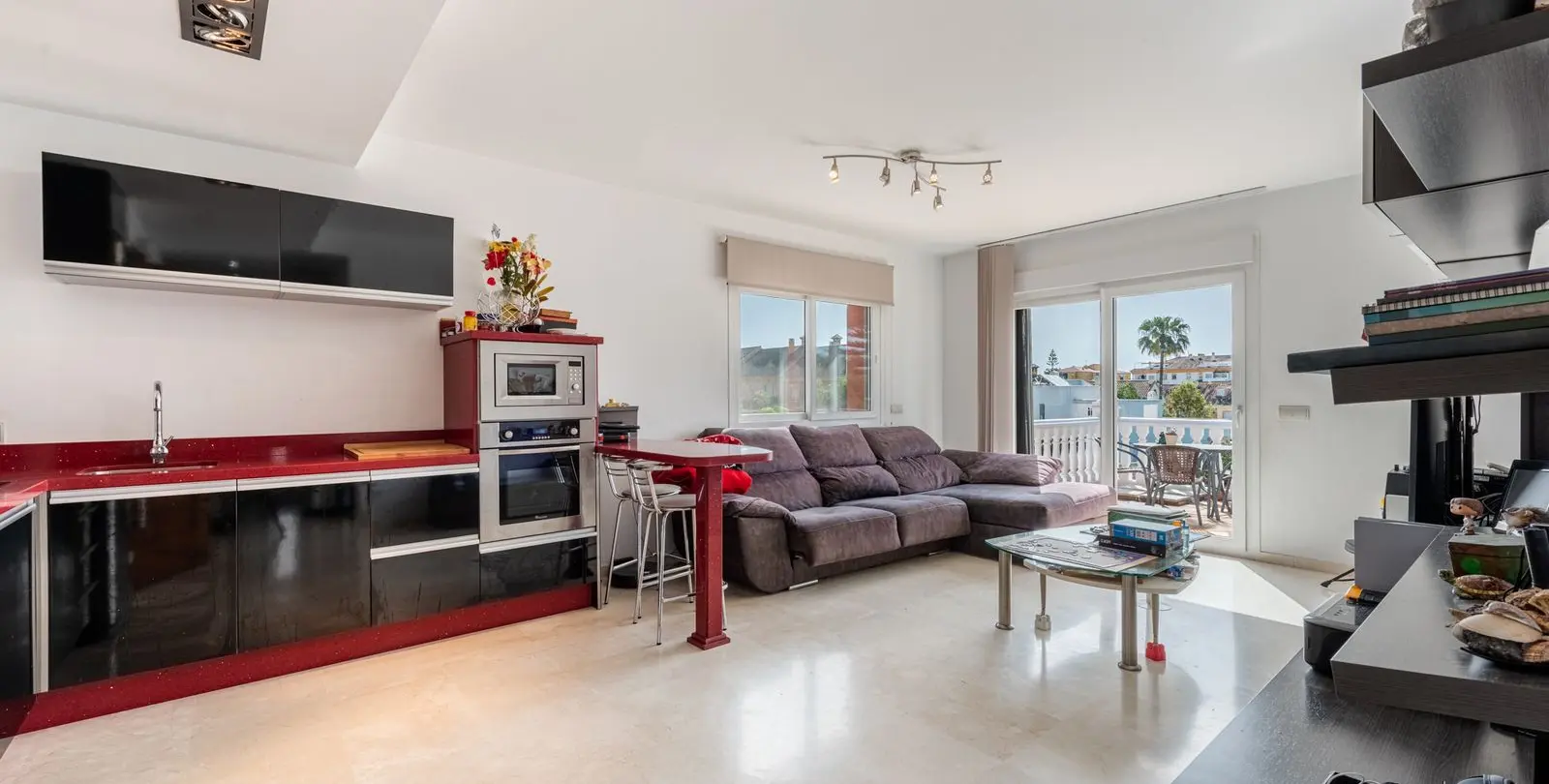 Sale of detached villa in San Pedro de Alcántara 17