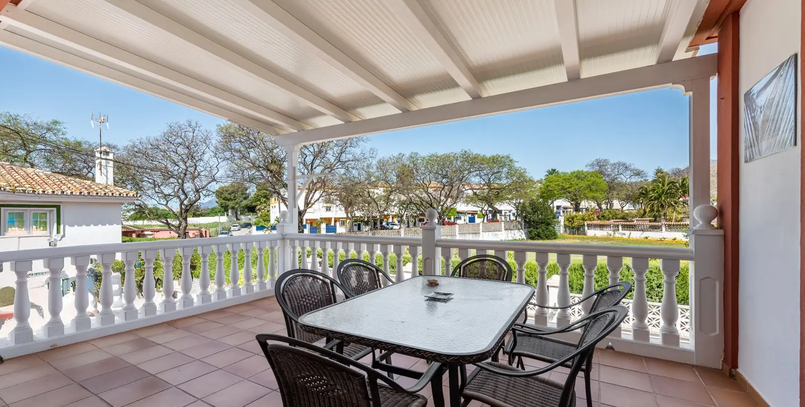 Sale of detached villa in San Pedro de Alcántara 19