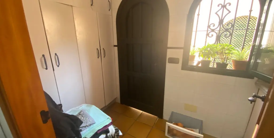 Sale of detached villa in La Cala 34