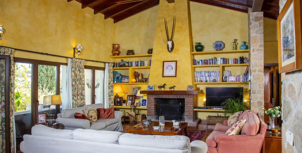 Sale of detached villa in La Cala Golf 37