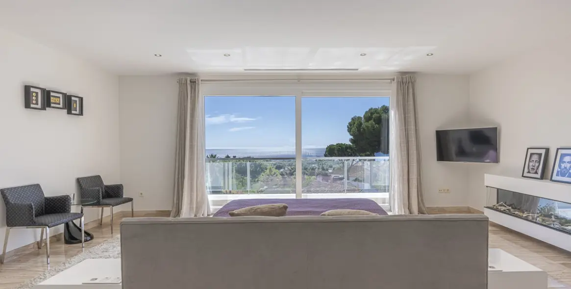 Продажа  отдельно стоящей виллы в El Rosario 23