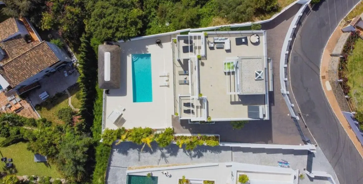 Продажа  отдельно стоящей виллы в El Rosario 55