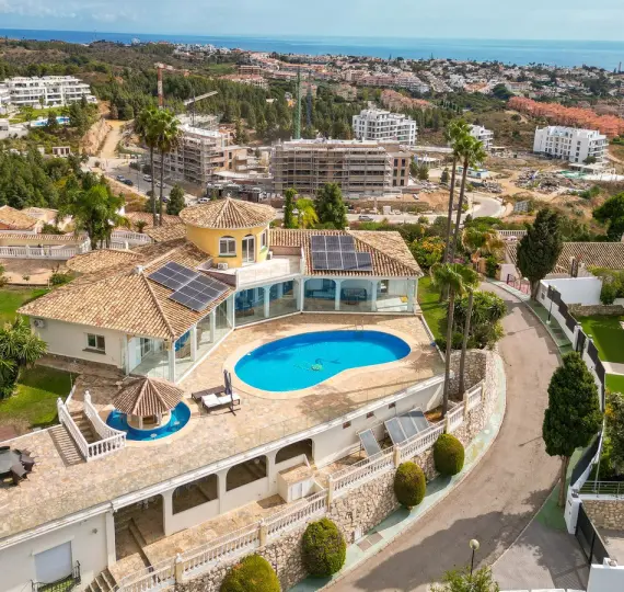 Sale of detached villa in Mijas Costa