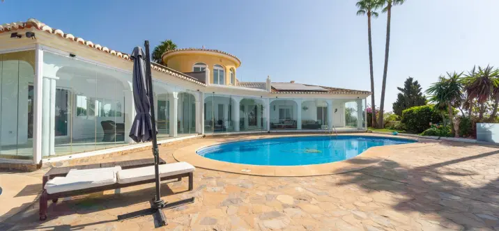 Sale of detached villa in Mijas Costa 4